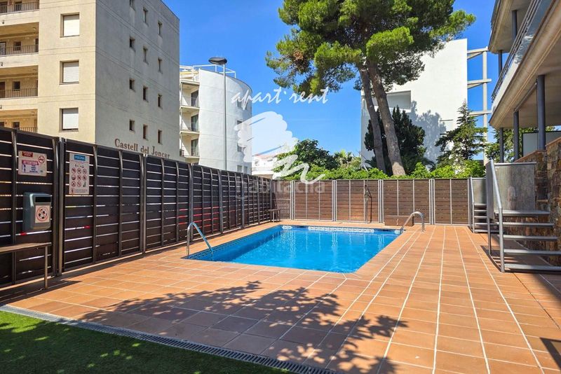 Foto 9675ae33-ef31-44f6-bc44-8554555fb481. Pis amb aparcament piscina a Salatar Roses