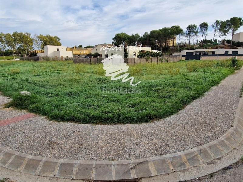 Foto 6acbf09f-040f-4da1-b028-8869451ec2e4. Finca rústica parcela en venta de 400m2 en Garriguella