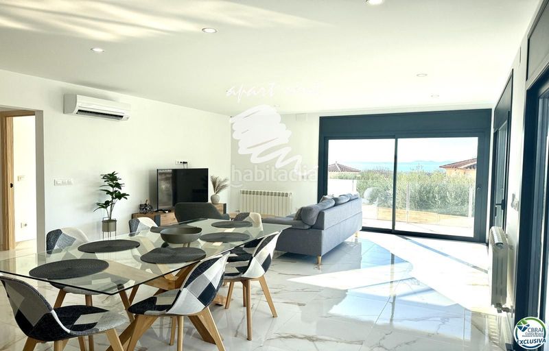 Foto 148a6544-ec64-4a00-aace-bd3ab7f0e9e7. Casa amb calefacció aparcament piscina a Nord Roses