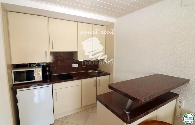 Foto 1da128b4-5264-4a32-a50a-28df463cf0b2. Piso port banyuls apartamento de un dormitorio con terraza de 10m2 y vistas al canal en Empuriabrava