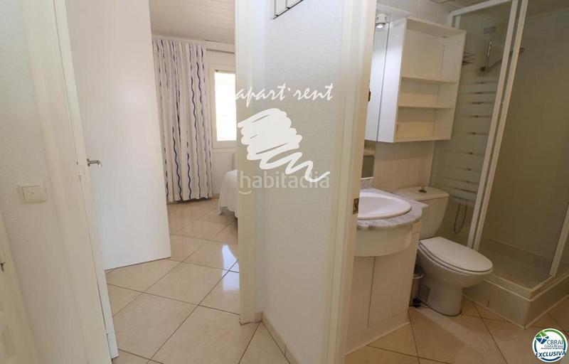 Foto 1f0271ab-df25-4d47-b0e7-a3e4f50cc484. Piso port banyuls apartamento de un dormitorio con terraza de 10m2 y vistas al canal en Empuriabrava