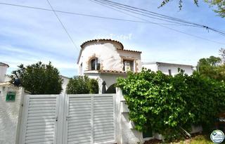 Casa  Llobregat. Llobregat magnífica casa de dos dormitorios llena de encanto