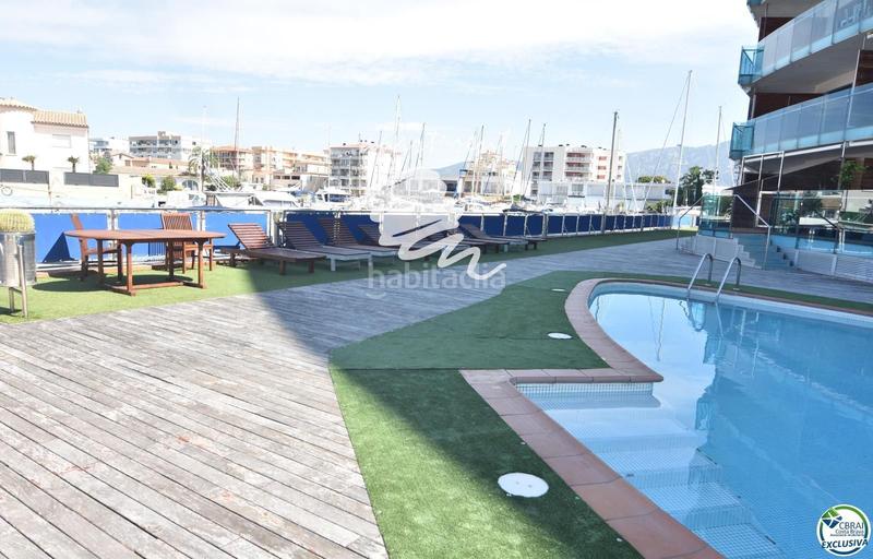 Foto 0dafb460-6ab6-4369-8dc5-a82f6d4c4e59. Piso Santa Margarida encantador apartamento con parking exterior, con licencia turística y vistas al canal en Roses