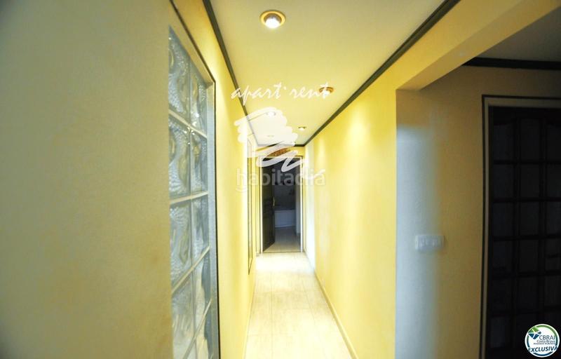 Foto a82f4bf5-4e20-4183-8c58-c3891b6cd2cc. Casa mas boscà casa con jardín y dos apartamentos. en Roses