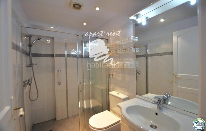 Foto ced1acaa-a5b8-4fd5-b644-569bf6ce26b3. Casa mas boscà casa con jardín y dos apartamentos. en Roses