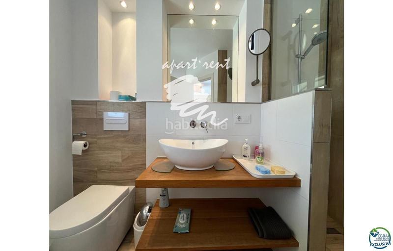 Foto 85cd7cf4-3e6c-4b35-8f9b-13ca0922ea2f. Casa amb calefacció aparcament piscina a Francolí - Freser - Noguera Empuriabrava