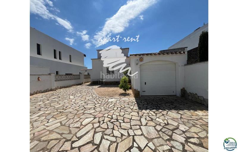 Foto 8e3a3930-6999-4891-bc98-4997ab23f2ae. Casa amb calefacció aparcament piscina a Francolí - Freser - Noguera Empuriabrava