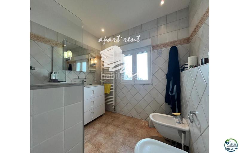 Foto 9fdb5fbd-4a02-4a66-8ed4-b56e9c811bd2. Casa amb calefacció aparcament piscina a Francolí - Freser - Noguera Empuriabrava