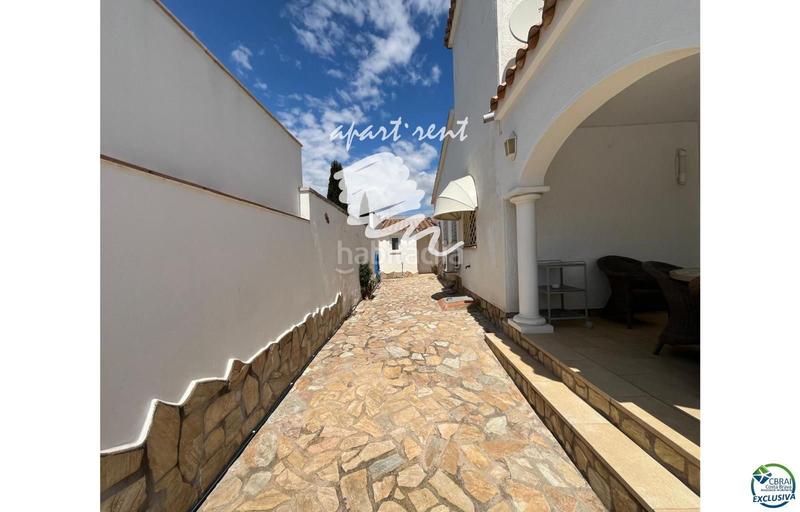 Foto c71653c0-7573-407b-a538-33c23145b167. Casa amb calefacció aparcament piscina a Francolí - Freser - Noguera Empuriabrava