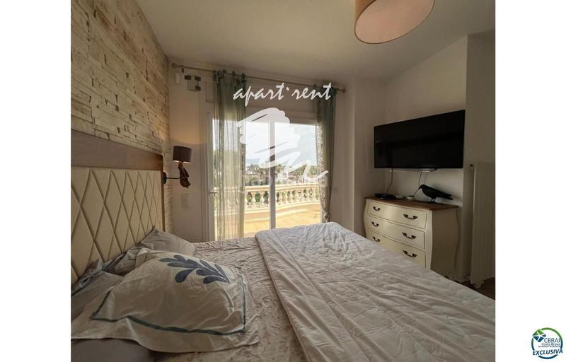 Foto e5e40bf5-b699-4cc9-9a89-eaa1ade02458. Casa amb calefacció aparcament piscina a Francolí - Freser - Noguera Empuriabrava