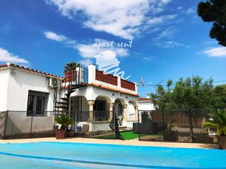 Casa  Baix camp. Mas boscà amplia casa con piscina, garaje   y 471 m2 de terreno