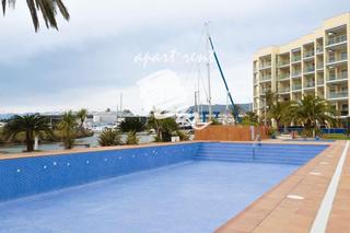 Pis  N/a. Santa margarida amplio apartamento con terraza, parking, traster