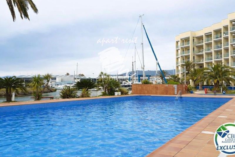 Foto 96a92cbd-194e-4114-8095-fffed7343519. Pis amb calefacció aparcament piscina a Santa Margarida Roses