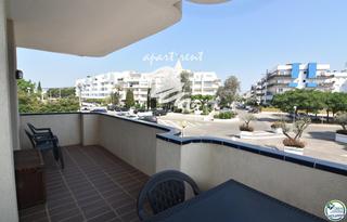 Piso  Del port joan. Symar apartamento de 3 dormitorios a solo 1200 m de la playa de