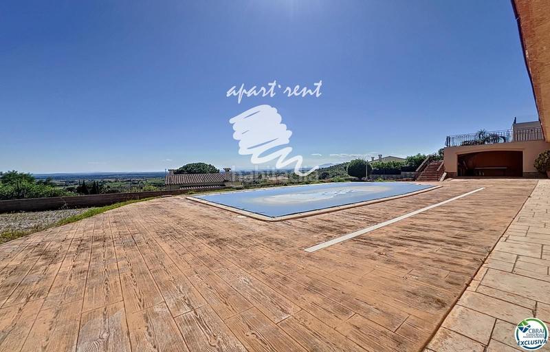 Foto 0366060a-2200-4c0e-bfa3-ffb38d3db4ef. Casa villa de alto standing con piscina, impresionantes vistas al mar y una generosa parcela de 2.014 m en Pau