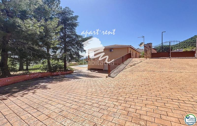 Foto 896fe67f-2dd0-48da-9d3c-c00ffd426aed. Casa villa de alto standing con piscina, impresionantes vistas al mar y una generosa parcela de 2.014 m en Pau