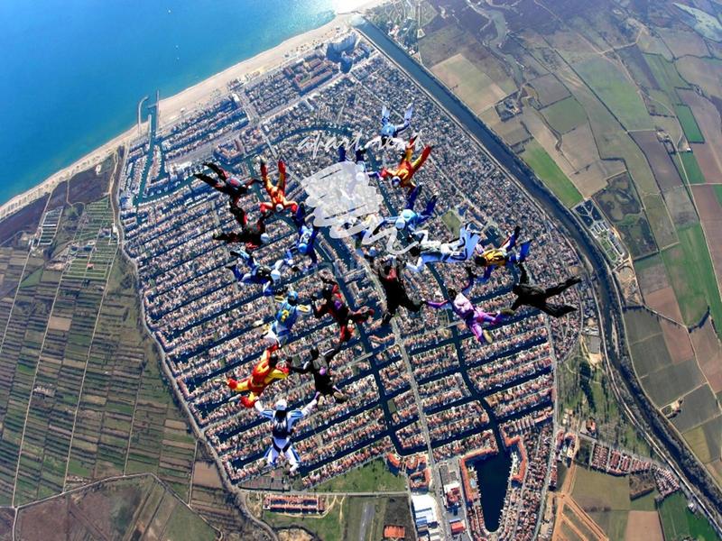 Foto 4914a296-013e-4be8-b3ff-92115a421964. Piso àncora acogedor apartamento con vistas al mar, a solo unos pasos de la playa en Empuriabrava