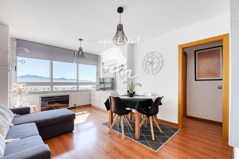 Foto d6d414a5-b58f-4781-acb6-dddbe9005467. Piso àncora acogedor apartamento con vistas al mar, a solo unos pasos de la playa en Empuriabrava