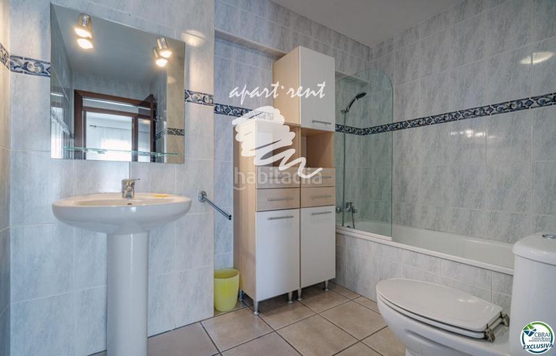 Foto 63e7d175-cb7a-43fe-901e-365eef803cd5. Casa amb aparcament piscina a Muga - Gran Reserva - Badia Empuriabrava