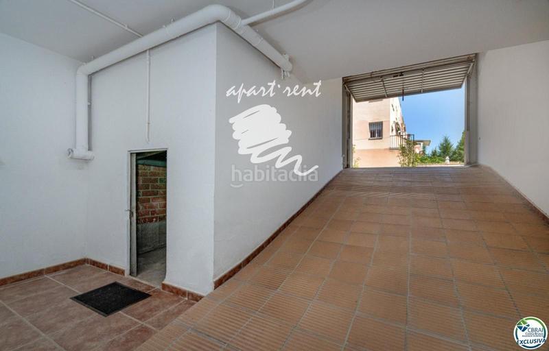 Foto bdb57b8e-a7b8-4889-a9cb-6d6a25a0dc20. Casa amb aparcament piscina a Muga - Gran Reserva - Badia Empuriabrava