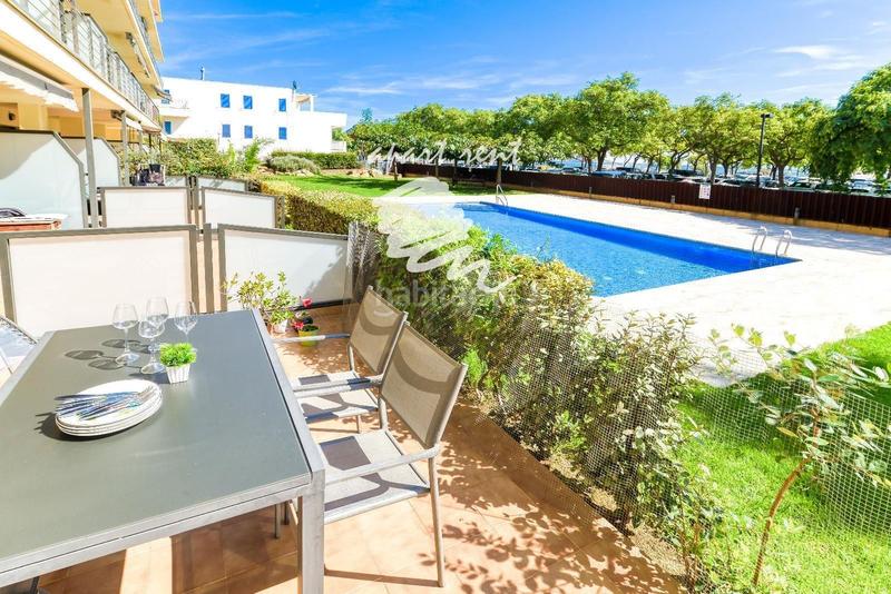 Foto 59d4a7df-2121-47f6-b0a2-a0aff93b1a26. Appartamento con riscaldamento parcheggio piscina in Roses