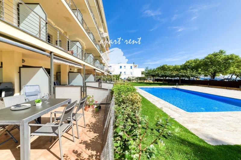 Foto e871e15b-80b9-499e-8547-481d8a1b9805. Appartamento con riscaldamento parcheggio piscina in Roses