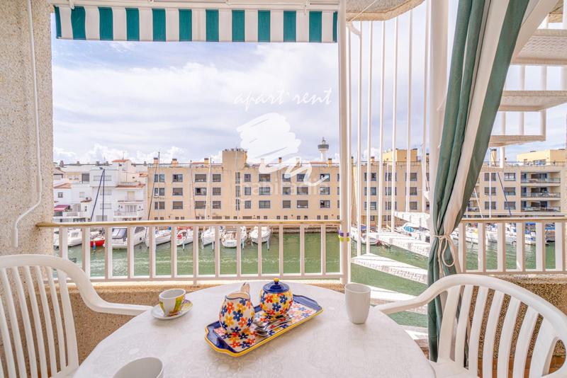 Foto 6c970d24-7d16-43d1-abf2-b3a785ad6961. Appartamento con riscaldamento parcheggio in Port Grec - Port Moxó Empuriabrava