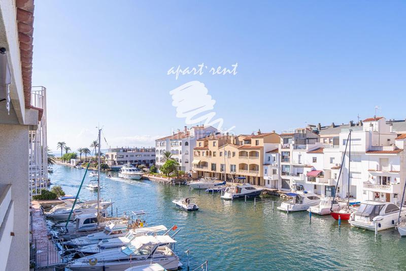 Foto e8e0e455-a9b6-4cfc-99ea-29b9206c8df9. Appartamento con riscaldamento parcheggio in Port Grec - Port Moxó Empuriabrava