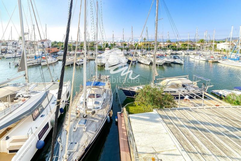 Foto 1a963289-342b-4fc1-8684-c67eafb17916. Appartamento in Port Grec - Port Moxó Empuriabrava