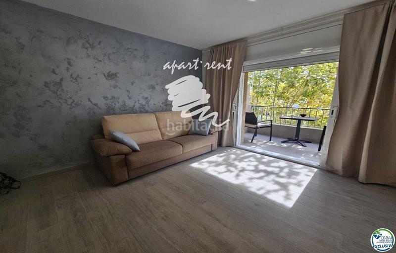 Foto b977e2dd-668f-47a6-b22c-d86fef1383be. Flat with heating in Moxó - Sant Mori Empuriabrava