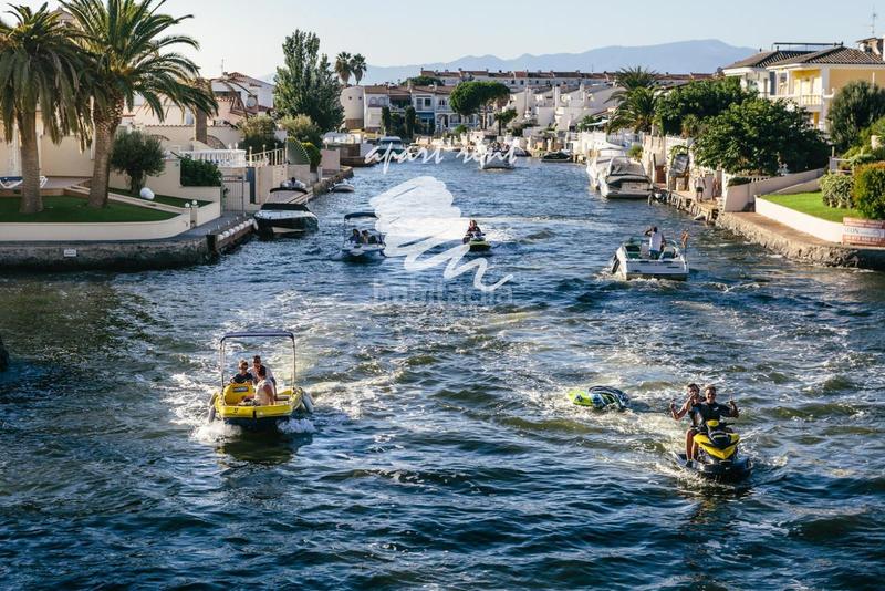 Foto 9b3b663d-d11c-4fbe-b61d-3c16f4a0153c. Etagenwohnung in Salins - Cavall de Mar Empuriabrava