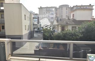 Appartement  Cl de p calderon de la barca. Santa margarida piso a 70m del mar y plaza de parking privada