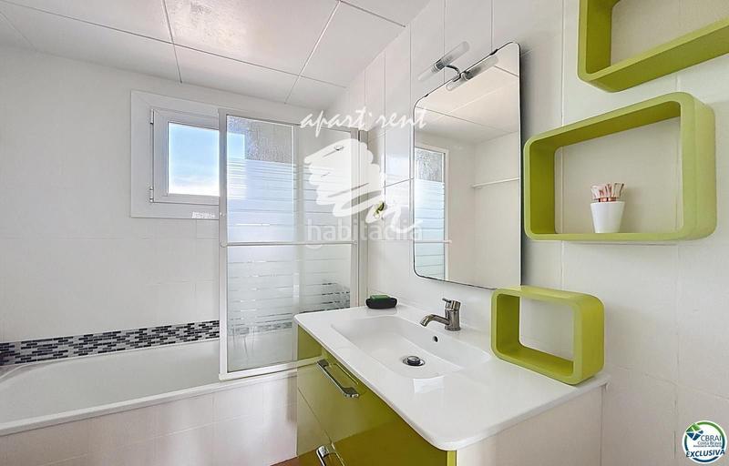 Foto e7eec71a-a7ac-4d35-ba9e-7f9c47c291c1. Etagenwohnung mit heizung parking in Santa Margarida Roses