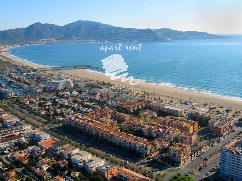 Foto 8c5ec131-8be9-436d-8674-b565def8bd88. Appartamento con riscaldamento piscina in Muga - Gran Reserva - Badia Empuriabrava