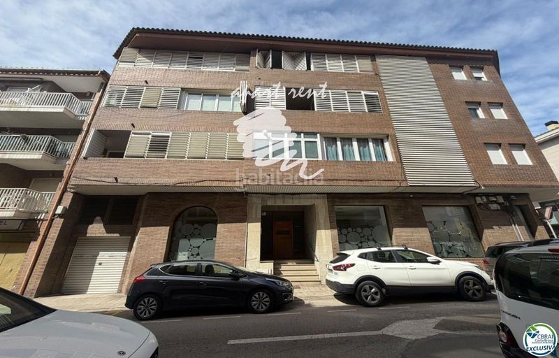 Foto 2bca0228-29da-445f-acf2-f47104c57824. Piso Centre ático en el centro en Centre Roses