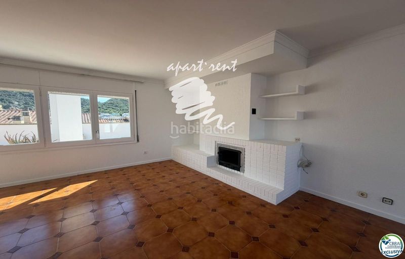 Foto 738d911b-39ba-48de-99cb-cd18261deb9b. Piso Centre ático en el centro en Centre Roses