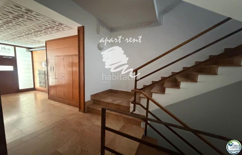 Foto e31124c8-a56c-48d9-813e-88511d04c9f6. Piso Centre ático en el centro en Centre Roses