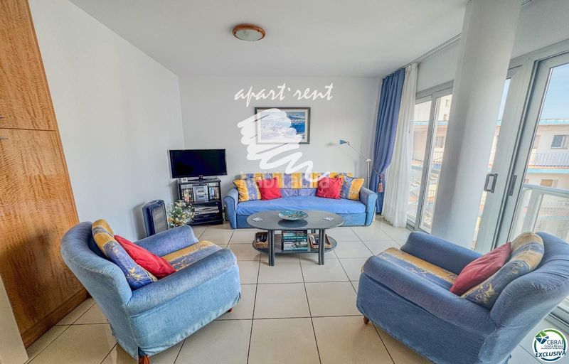 Foto 405e76bb-f698-45ef-87fd-113032f299b1. Piso Santa Margarida piso luminoso con terraza y vistas al mar en Roses