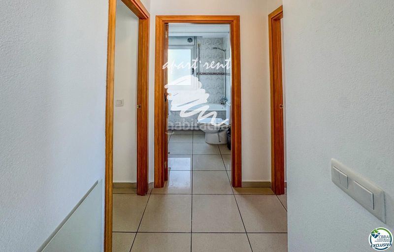 Foto 5efec9ea-fed0-4d97-af96-f4f25e8e0a32. Piso Santa Margarida piso luminoso con terraza y vistas al mar en Roses