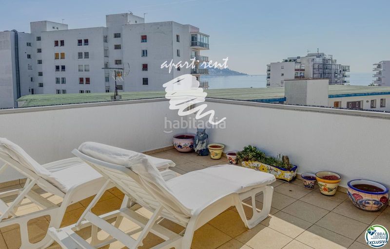 Foto 7853da16-80a1-4728-869d-86a2f0bd4971. Piso Santa Margarida piso luminoso con terraza y vistas al mar en Roses