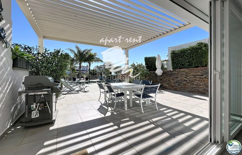 Foto 498f6fb8-31e1-48e7-b5a5-be4d0ec8067e. Casa amb calefacció aparcament piscina a Tordera - Fluvià - Llobregat Empuriabrava