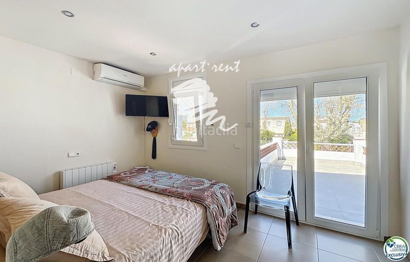 Foto 83307cbc-9f2a-4c88-961d-41a342bd399d. Casa amb calefacció aparcament piscina a Tordera - Fluvià - Llobregat Empuriabrava