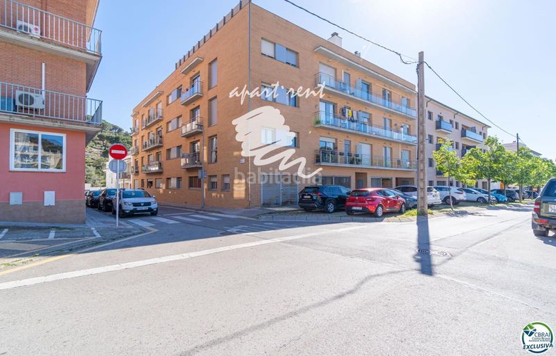 Foto 6f783112-c2dd-464b-9538-58c95f53059d. Pis amb calefacció aparcament piscina a Els Grecs-Mas Oliva Roses