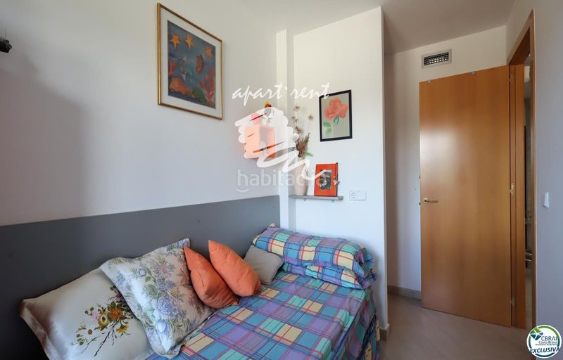 Foto a32fa2ca-d0a9-4bc5-b8cf-54ddebbc2aa1. Pis amb calefacció aparcament a La Vila Llançà