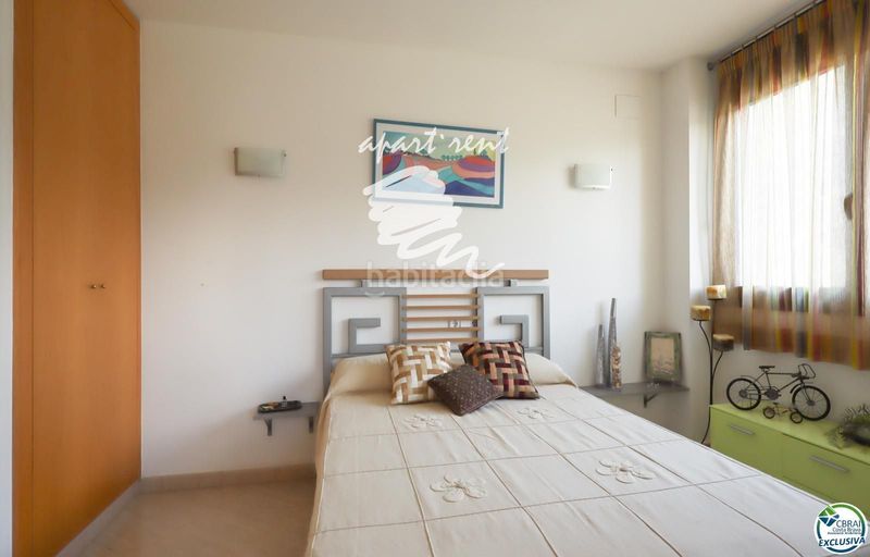 Foto df16a966-8952-40c1-b4de-4861f7e4b275. Pis amb calefacció aparcament a La Vila Llançà
