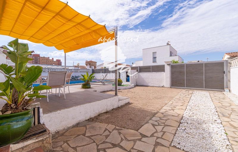 Foto fca2622a-0f5b-417f-8fd7-0c936c332681. Casa amb calefacció aparcament piscina a Santa Margarida Roses