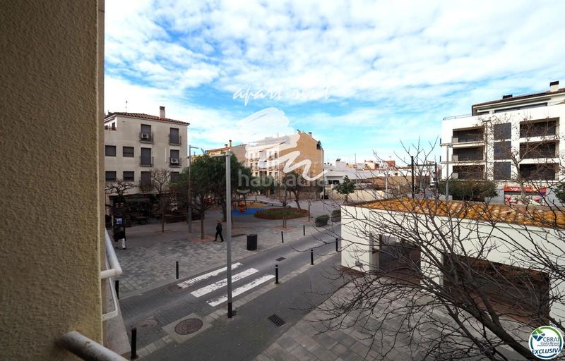 Foto b75c8321-feff-42d6-b61b-98bddd458358. Pis amb calefacció a Centre Roses