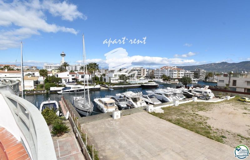 Foto d3facf37-4395-4580-9481-f0413b7d994e. Casa amb calefacció aparcament piscina a Salins - Cavall de Mar Empuriabrava