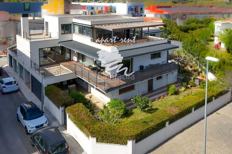Foto ac2c2dad-dfa8-4687-8b18-5760b123ee46. Casa amb calefacció aparcament a La Vila Llançà