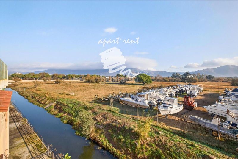 Foto ead1e4dd-c256-43ce-a9b7-8140e91e99bd. Pis amb piscina a Santa Margarida Roses